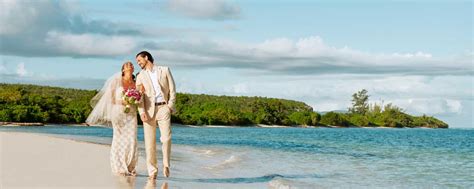 Contact Us | Romantic Getaways & Weddings | Visit Jamaica