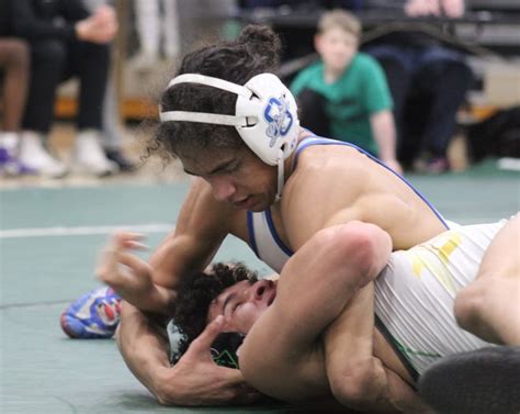 Here are 5 storylines in central Ohio high school wrestling