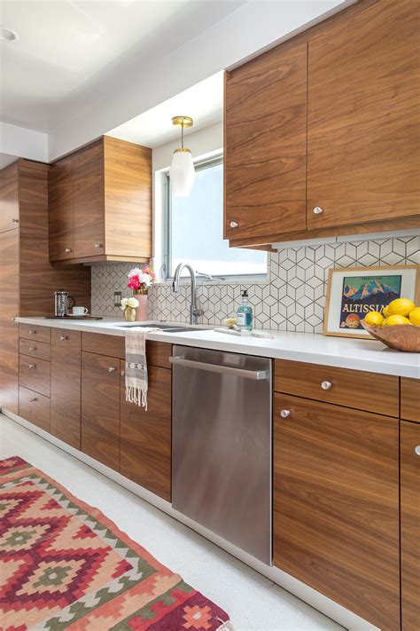 72 Amazing Modern Kitchen Cabinets Design Ideas 72 Amazing Modern Kitchen Cabinets Design Ideas ...