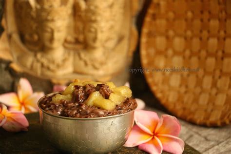 Black Rice Banana Pudding | Balinese Recipe - Nee's Kitchen