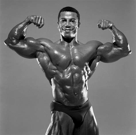Awesome MR Olympia: 13 WINNERS OF MR OLYMPIA