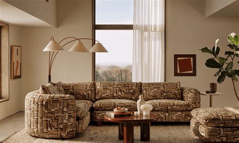 How to choose the right sofa for your living space