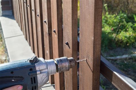 Blog | How To Repair a Wood Fence