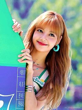 gif, blackpink ve lisa We Heart It 'de GIF | Blackpink lisa, Blackpink, Blackpink jisoo