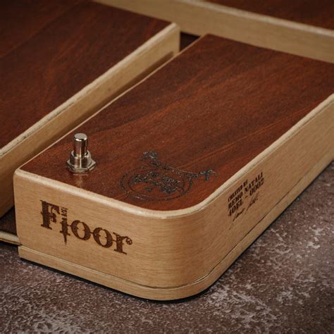 Four on the Floor - THE FLOORDRUM