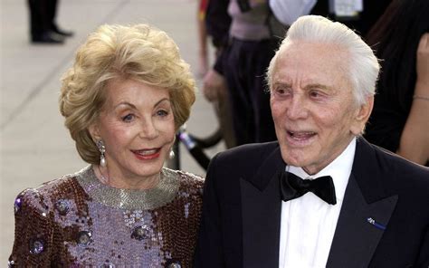 Hollywood veteran Kirk Douglas celebrates 100th birthday | Jewish News