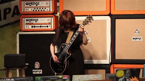 Wata from Boris - Surprise In-Store Solo Performance - YouTube