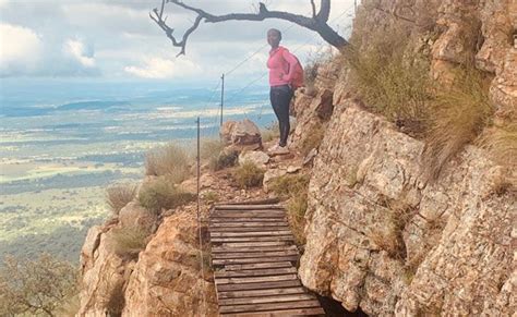 Hiking in Magaliesberg: our top 8 hiking trails — Hollybrooke Farms