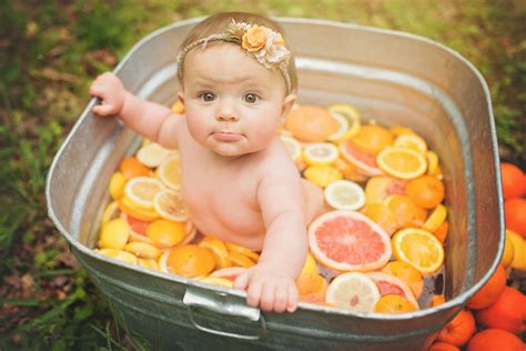 Milk Bath Photography, Newborn Photography Poses, Children Photography ...