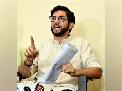 Shiv Sena (UBT) leader Aaditya Thackeray questions ECI for not ...