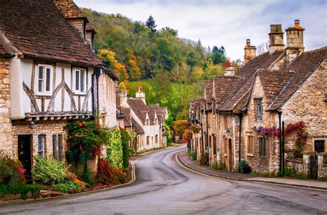 The Picturesque Village of Castle Combe in the Autumn, Wiltshire | Castle combe, British ...