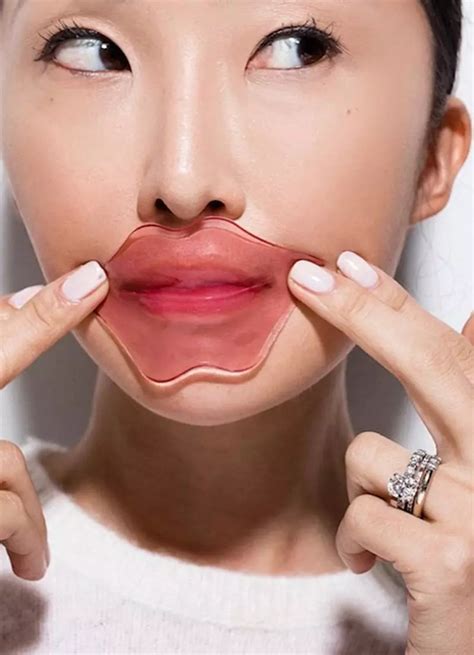 22 Best Lip Masks Of 2021: Plumping & Hydrating Lip Treatments