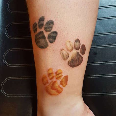 Discover 81+ cat print tattoo best - thtantai2