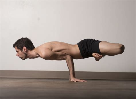 Yoga pros try to change men’s minds | The Columbian