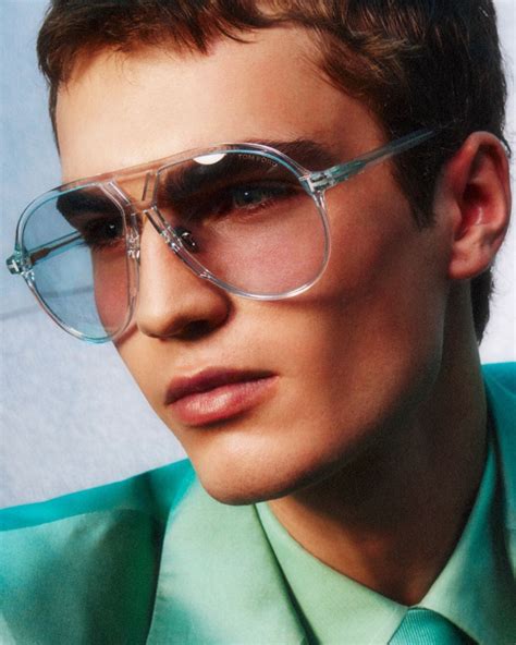 Tom Ford Blooms with Color for Pre-Spring 2023 Menswear