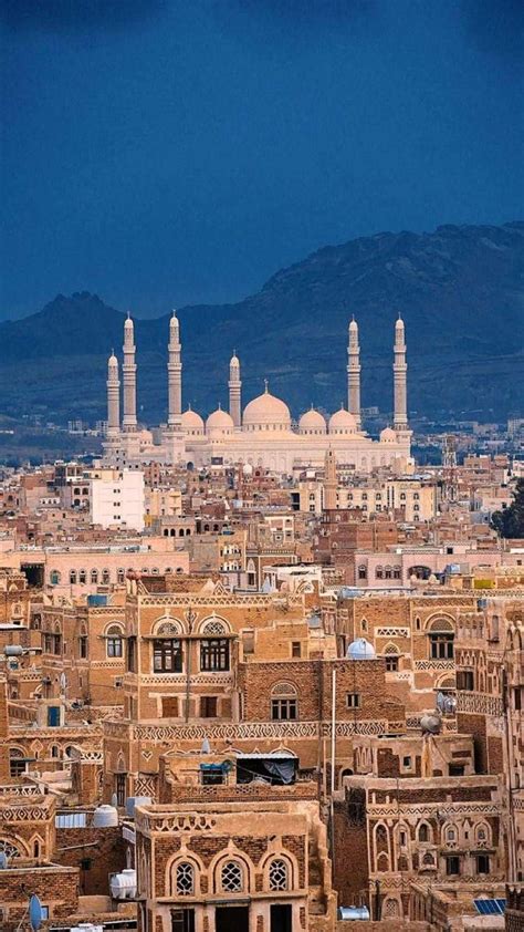 Al Saleh Mosque, Sana'a | Travel around the world, Yemen sanaa, Yemen