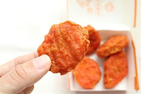 McDonald's new nugget sauces, "Sour Cream Lemon Sauce" and "Garlic ...