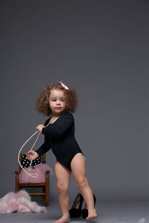 TOP 12 TODDLER/ BABY MODELING AGENCIES | Baby modeling agency, Model agency, Model