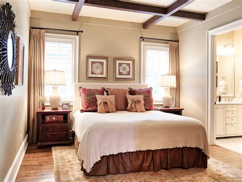 20 Sophisticated Traditional Bedroom Interiors You Wouldn't Want To Leave