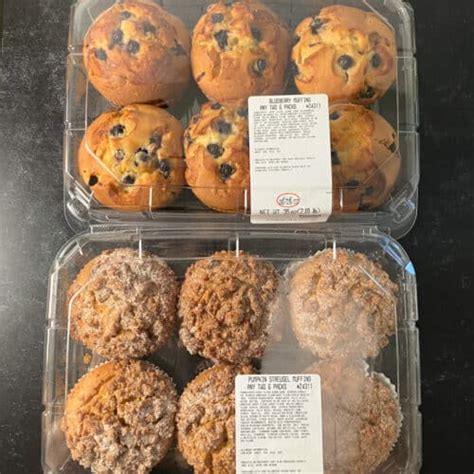 Costco Muffins Review (Price, Flavors, Calories, more!)