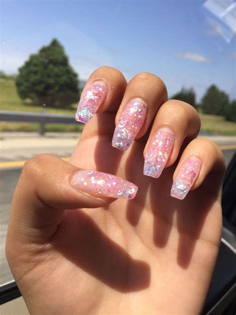 Sparkle nails🤩 glitter flakes acrylic nails😍😍 Pink Sparkly Acrylic ...