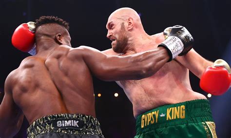 Tyson Fury survives scare and wins by one point against Francis Ngannou ...