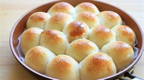 Milk Mini Buns - Kitchen Cookbook