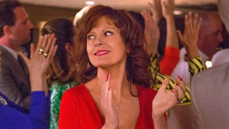 Susan Sarandon Is Replacing Sharon Stone In DC's Blue Beetle : r/MexicanComicBooks