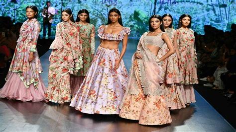 Anushree Reddy | Spring/Summer 2019 | India Fashion Week - YouTube