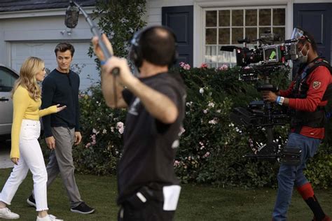 AMERICAN HOUSEWIFE Season 5 Episode 13 Photos The Election | Seat42F