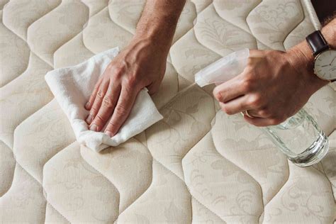 How to Clean Your Mattress Naturally