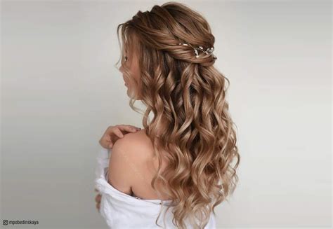 39 Gorgeous Bridesmaid Hairstyles for The Brides Big Day