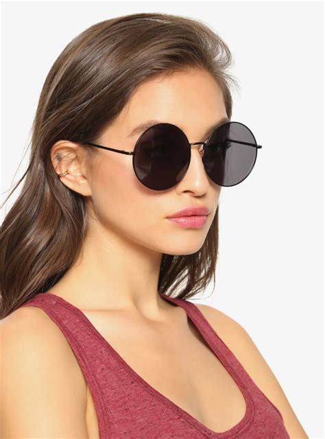 Black Large Round Sunglasses | Round sunglasses, Sunglasses women, Trendy sunglasses