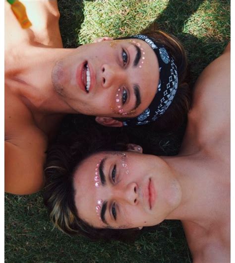 Pin by Dolan Twins ️😂 on Dolan Twins are my life | Dolan twins, Dolan twins imagines, Dolan ...