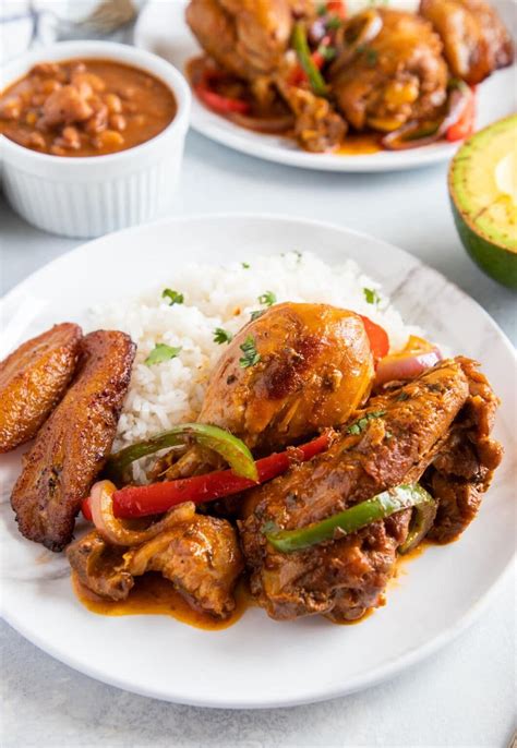 Pollo Guisado Dominicano Recipe - Find Vegetarian Recipes