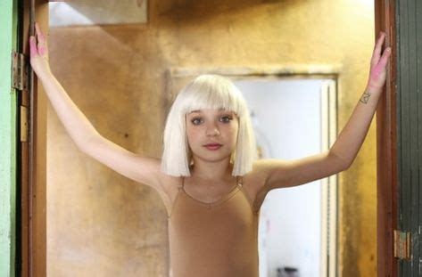 Maddie Ziegler behind the scenes of Sia's music video "Chandelier" [2014]