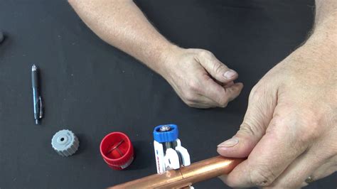 Correct Way To use a Pipe Cutter To Cut Copper Pipe - YouTube