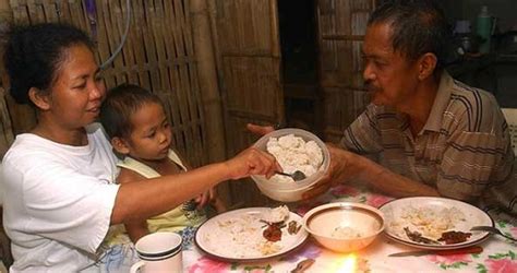 Filipino Family Eating Together