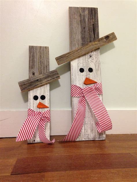 Scrap wood snowman, barn wood snowman. | Wood snowman, Barn wood, Crafts