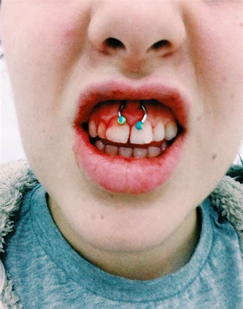 Pin tillagd av Ezgi Çiçekçi på Piercings