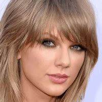 Taylor Swift Nashville House: Photos & Her Hangouts!