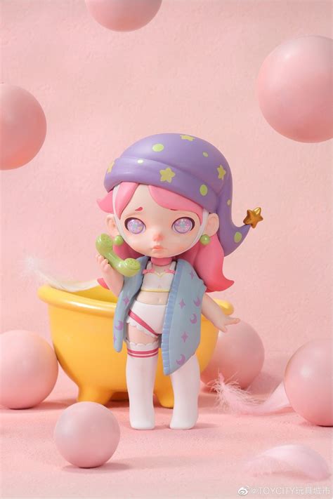 Pin by Haruko suzuki on 品牌潮玩和ip形象 | Art toys design, Game character design, Cartoon character design