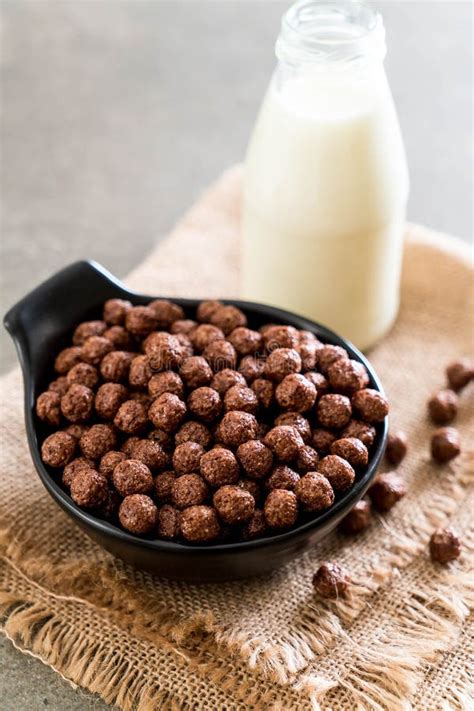 Chocolate cereal bowl stock image. Image of fresh, balls - 135503863