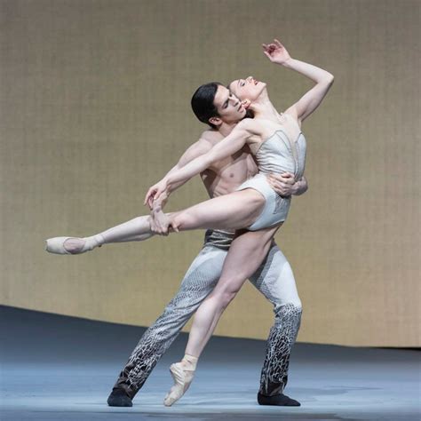 Royal Ballet Debuts Liam Scarlett’s ‘The Age of Anxiety’ - The New York ...