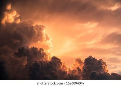 1,047,291 Dramatic clouds Images, Stock Photos & Vectors | Shutterstock