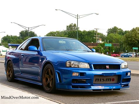 GT-RのR34が輸入解禁となって海外の反応は？ | 納得のいく【スカイラインGTR】の中古車を探したい！