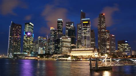 Fall In Love With The Colourful Skyline Views Of Singapore