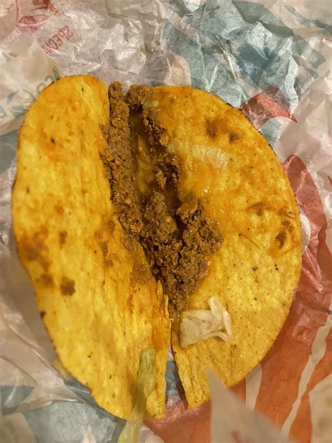 A regular crunchy taco at Taco Bell : r/shittyfoodporn