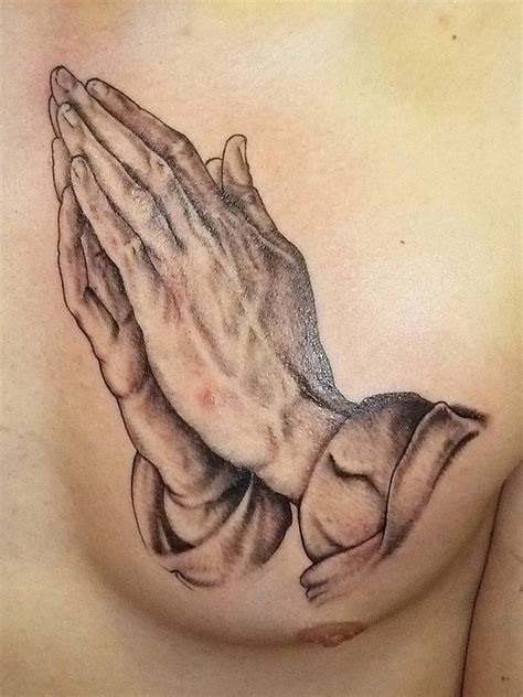 65+ Images OF Praying Hands Tattoos - Way to God