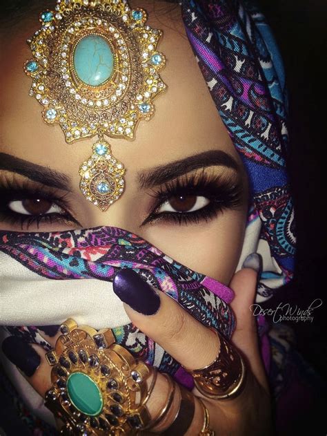 10 Best Arabian Eye Makeup Tutorials With Step by Step Tips | Eye makeup tutorial, Eye makeup ...